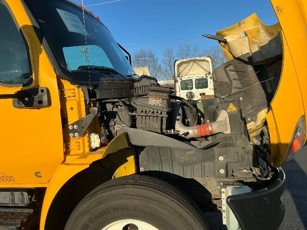 Medium Duty Box Truck-Light and Medium Duty Trucks-International-2021-MV607-Atlanta (Forest Park)-GA-201,098\n\t\tmiles-$ 44,000 - Image 23