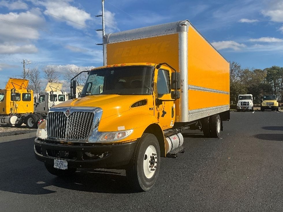 Medium Duty Box Truck-Light and Medium Duty Trucks-International-2021-MV607-Atlanta (Forest Park)-GA-207,191\n\t\tmiles-$ 44,000 - Image 3