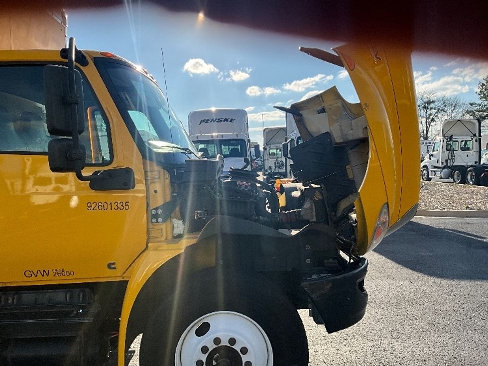 Medium Duty Box Truck-Light and Medium Duty Trucks-International-2021-MV607-Atlanta (Forest Park)-GA-207,191\n\t\tmiles-$ 44,000 - Image 23