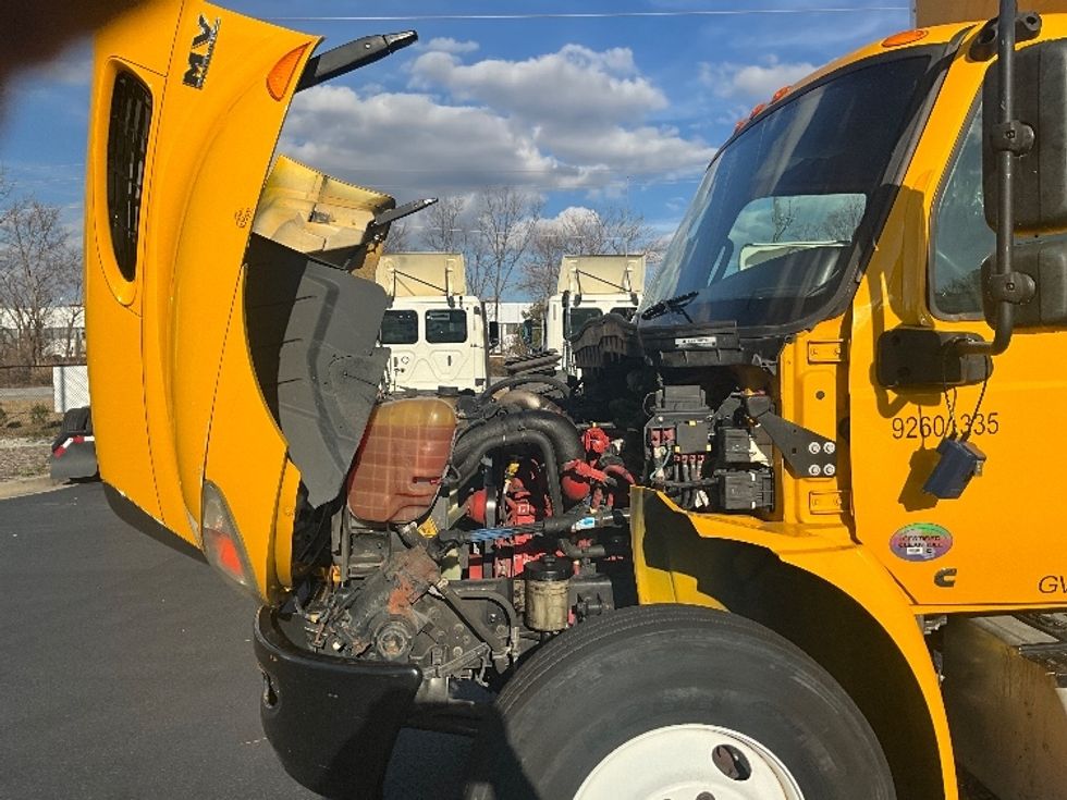 Medium Duty Box Truck-Light and Medium Duty Trucks-International-2021-MV607-Atlanta (Forest Park)-GA-207,191\n\t\tmiles-$ 44,000 - Image 24