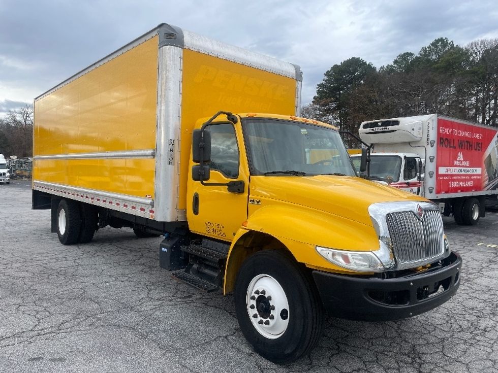 Medium Duty Box Truck-Light and Medium Duty Trucks-International-2021-MV607-Atlanta (Forest Park)-GA-215,760\n\t\tmiles-$ 38,750 - Image 1