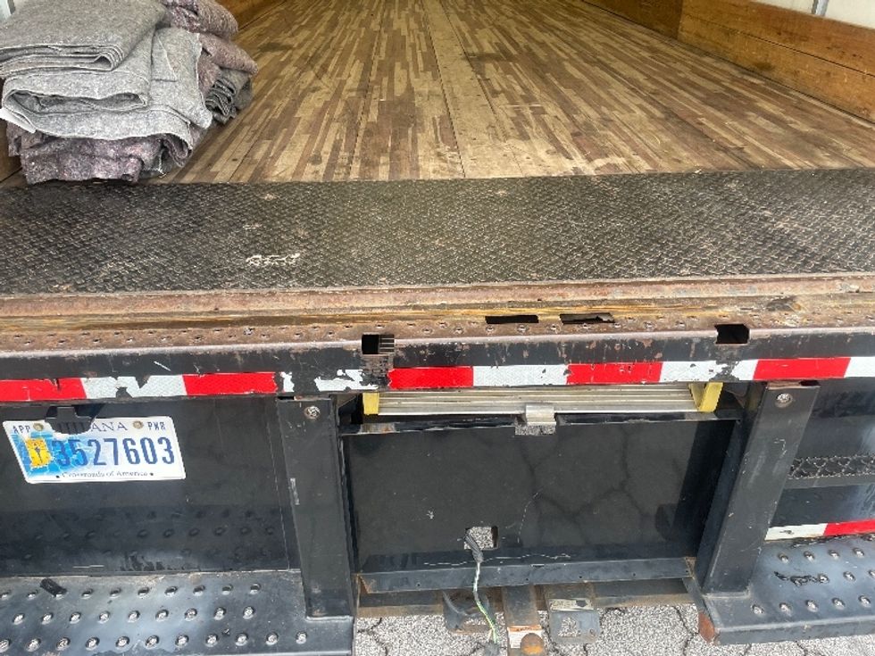 Medium Duty Box Truck-Light and Medium Duty Trucks-International-2021-MV607-Atlanta (Forest Park)-GA-215,760\n\t\tmiles-$ 38,750 - Image 9