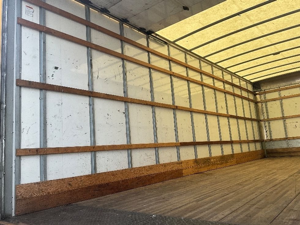Medium Duty Box Truck-Light and Medium Duty Trucks-International-2021-MV607-Atlanta (Forest Park)-GA-234,618\n\t\tmiles-$ 38,500 - Image 11