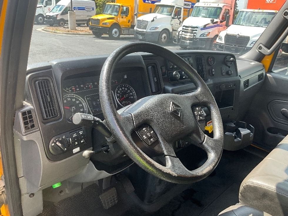 Medium Duty Box Truck-Light and Medium Duty Trucks-International-2021-MV607-Atlanta (Forest Park)-GA-234,618\n\t\tmiles-$ 38,500 - Image 17
