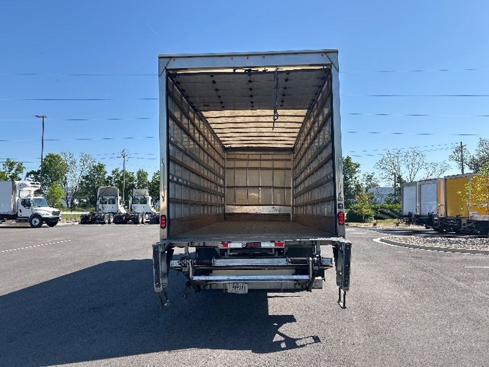 Medium Duty Box Truck-Light and Medium Duty Trucks-International-2021-MV607-Atlanta-GA-144,185\n\t\tmiles-$ 66,750 - Image 8