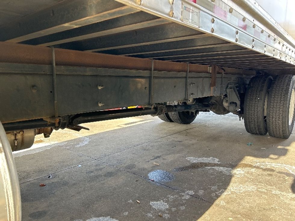 Medium Duty Box Truck-Light and Medium Duty Trucks-International-2021-MV607-Atlanta-GA-177,376\n\t\tmiles-$ 39,250 - Image 5