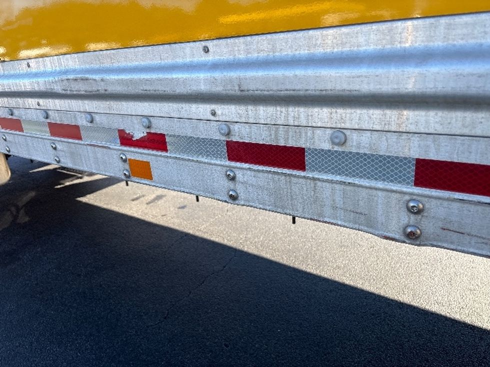 Medium Duty Box Truck-Light and Medium Duty Trucks-International-2021-MV607-Atlanta-GA-216,248\n\t\tmiles-$ 41,500 - Image 29