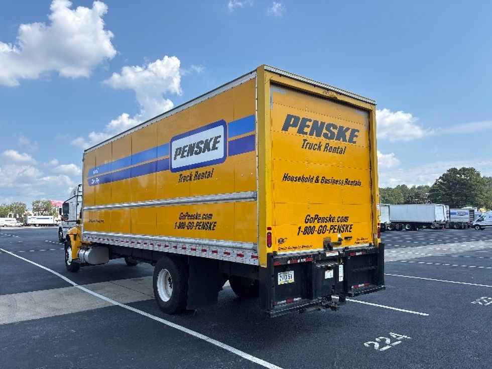 Medium Duty Box Truck-Light and Medium Duty Trucks-International-2021-MV607-Atlanta-GA-220,088\n\t\tmiles-$ 42,250 - Image 6
