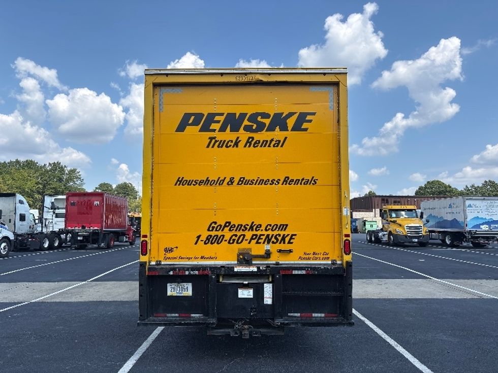 Medium Duty Box Truck-Light and Medium Duty Trucks-International-2021-MV607-Atlanta-GA-220,088\n\t\tmiles-$ 42,250 - Image 7