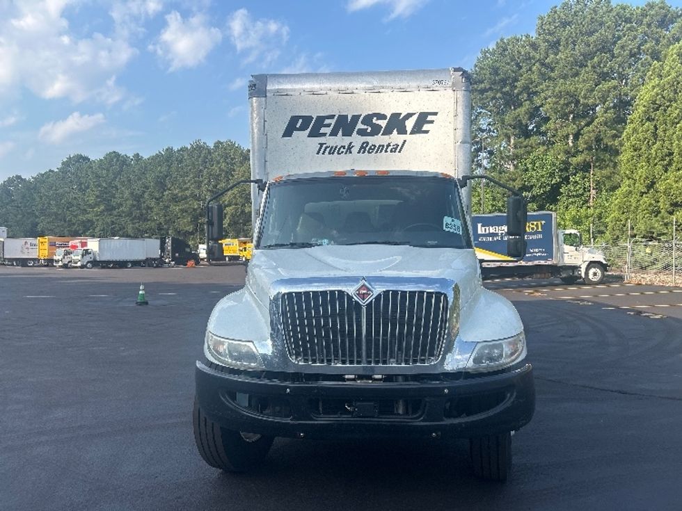 Medium Duty Box Truck-Light and Medium Duty Trucks-International-2021-MV607-Atlanta-GA-228,485\n\t\tmiles-$ 52,000 - Image 2