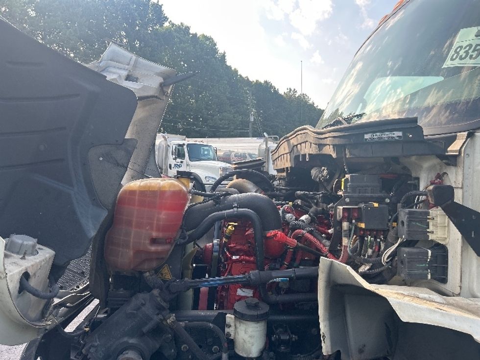 Medium Duty Box Truck-Light and Medium Duty Trucks-International-2021-MV607-Atlanta-GA-228,485\n\t\tmiles-$ 52,000 - Image 23