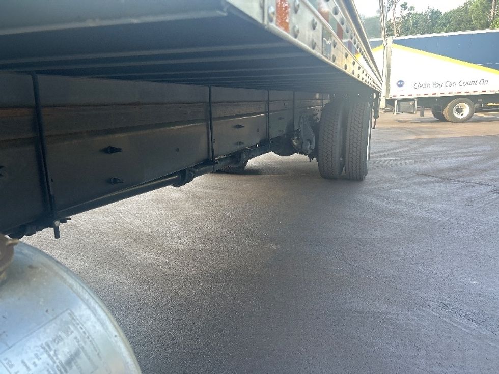 Medium Duty Box Truck-Light and Medium Duty Trucks-International-2021-MV607-Atlanta-GA-228,485\n\t\tmiles-$ 52,000 - Image 5