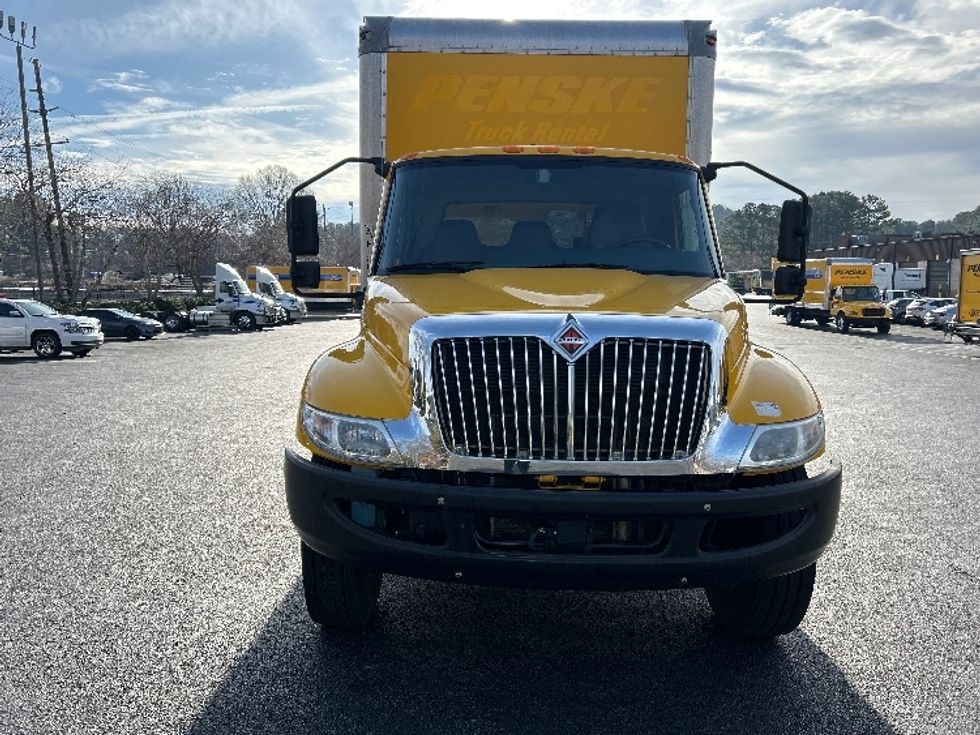 Medium Duty Box Truck-Light and Medium Duty Trucks-International-2021-MV607-Atlanta-GA-232,725\n\t\tmiles-$ 40,000 - Image 2