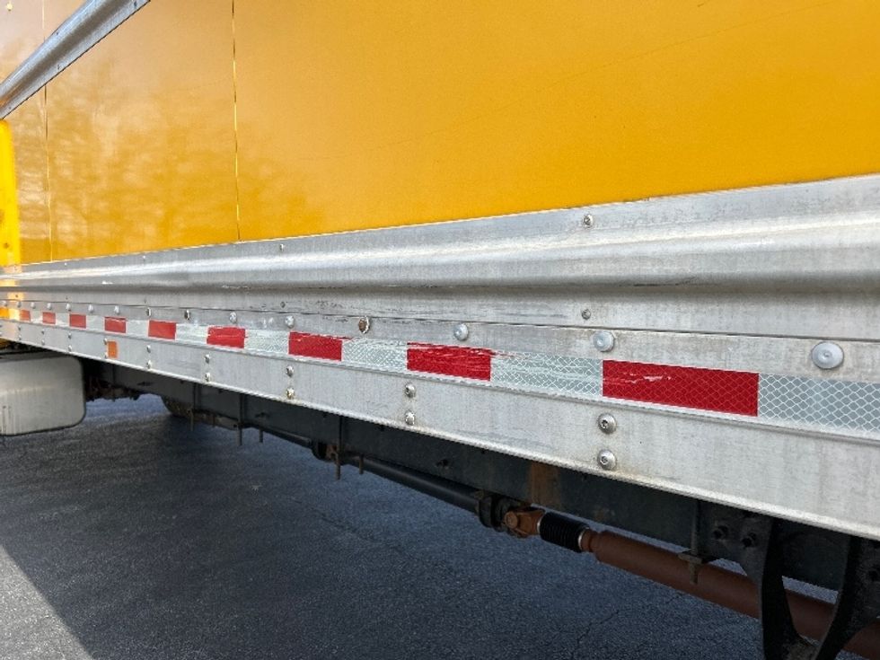 Medium Duty Box Truck-Light and Medium Duty Trucks-International-2021-MV607-Atlanta-GA-232,725\n\t\tmiles-$ 40,000 - Image 29