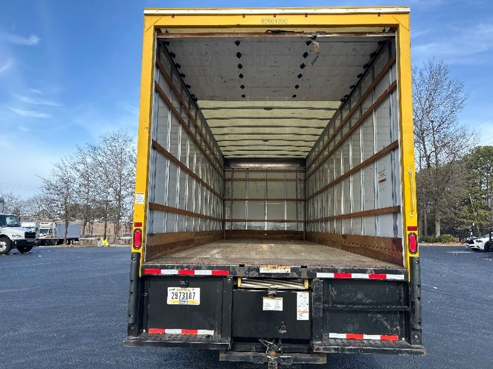 Medium Duty Box Truck-Light and Medium Duty Trucks-International-2021-MV607-Atlanta-GA-232,725\n\t\tmiles-$ 40,000 - Image 8