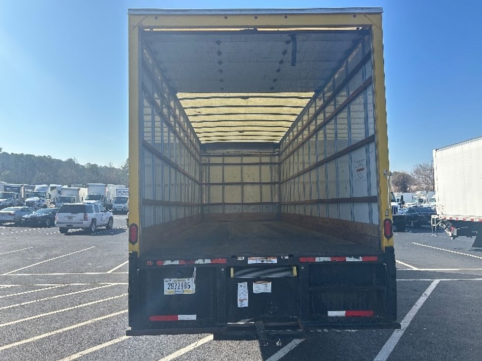 Medium Duty Box Truck-Light and Medium Duty Trucks-International-2021-MV607-Atlanta-GA-232,817\n\t\tmiles-$ 40,000 - Image 8