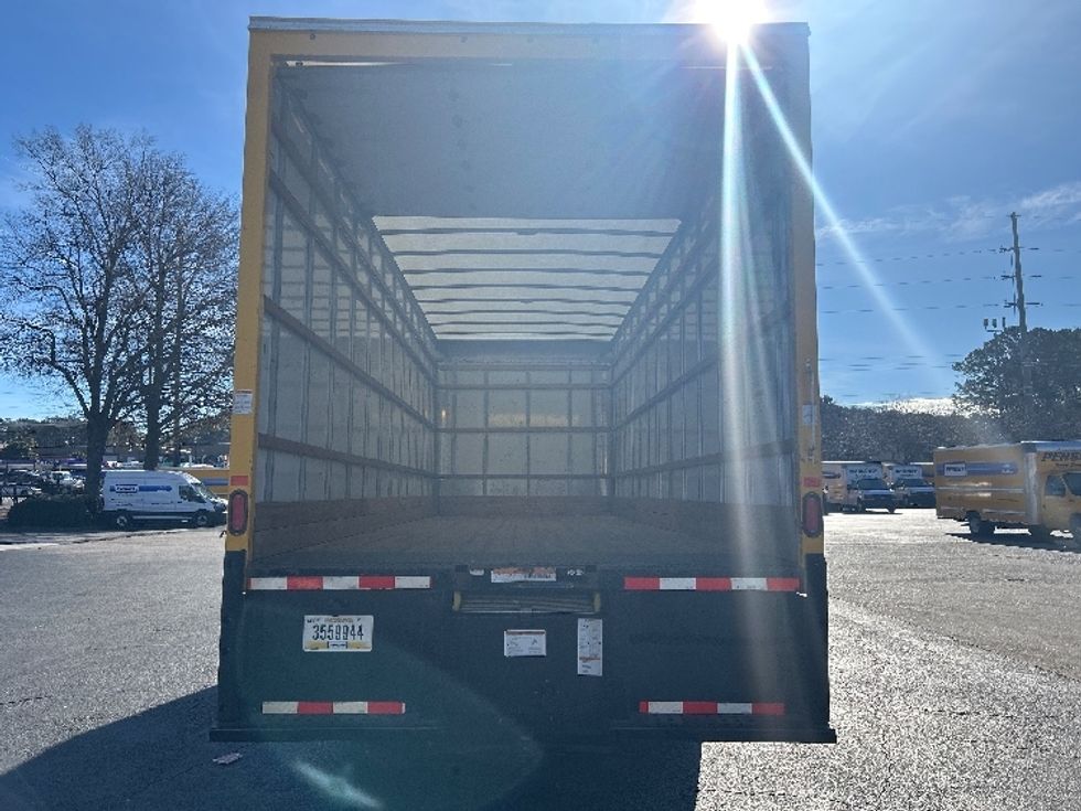 Medium Duty Box Truck-Light and Medium Duty Trucks-International-2021-MV607-Atlanta-GA-233,672\n\t\tmiles-$ 38,250 - Image 8