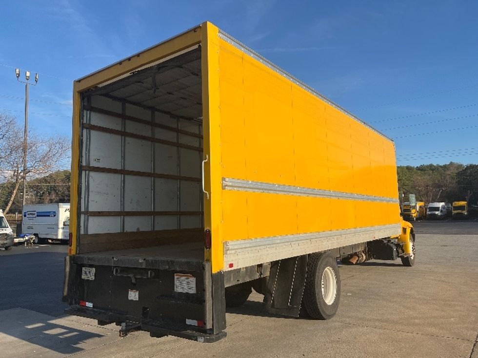 Medium Duty Box Truck-Light and Medium Duty Trucks-International-2021-MV607-Atlanta-GA-243,324\n\t\tmiles-$ 36,500 - Image 12