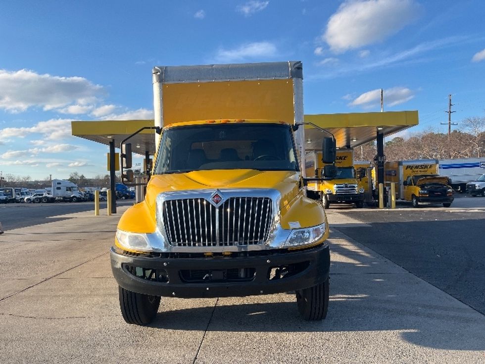 Medium Duty Box Truck-Light and Medium Duty Trucks-International-2021-MV607-Atlanta-GA-243,324\n\t\tmiles-$ 36,500 - Image 2