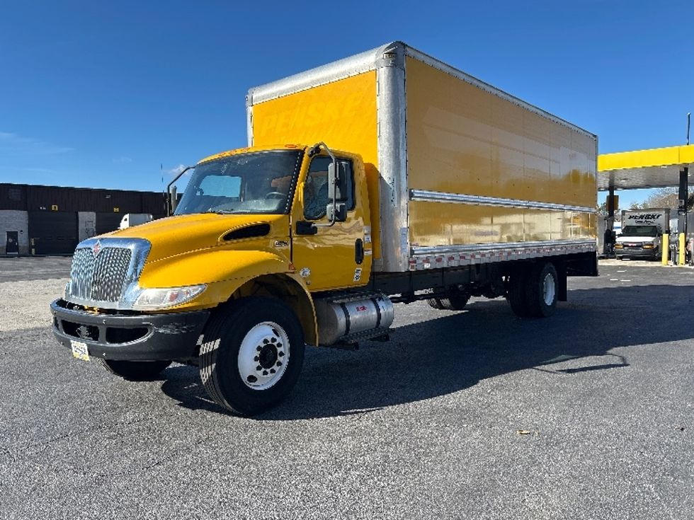 Medium Duty Box Truck-Light and Medium Duty Trucks-International-2021-MV607-Atlanta-GA-253,046\n\t\tmiles-$ 34,750 - Image 3