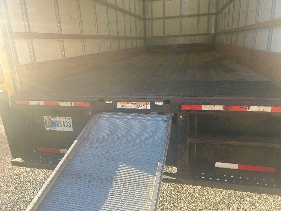 Medium Duty Box Truck-Light and Medium Duty Trucks-International-2021-MV607-Auburn-MA-185,501\n\t\tmiles-$ 34,000 - Image 10