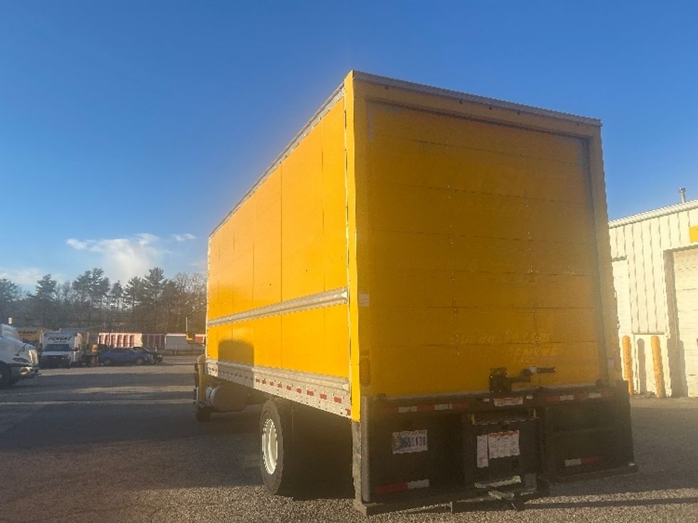 Medium Duty Box Truck-Light and Medium Duty Trucks-International-2021-MV607-Auburn-MA-185,501\n\t\tmiles-$ 34,000 - Image 6