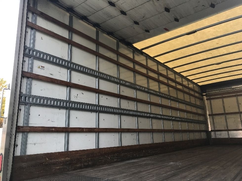 Medium Duty Box Truck-Light and Medium Duty Trucks-International-2021-MV607-Auburn-MA-231,801\n\t\tmiles-$ 39,500 - Image 11