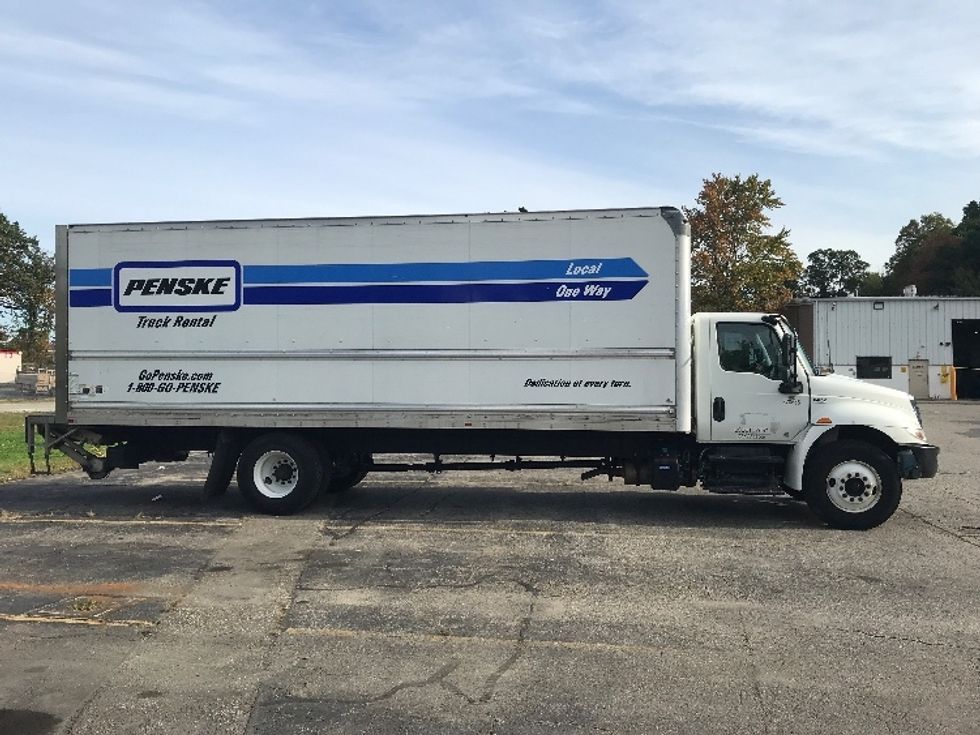 Medium Duty Box Truck-Light and Medium Duty Trucks-International-2021-MV607-Auburn-MA-231,801\n\t\tmiles-$ 39,500 - Image 15