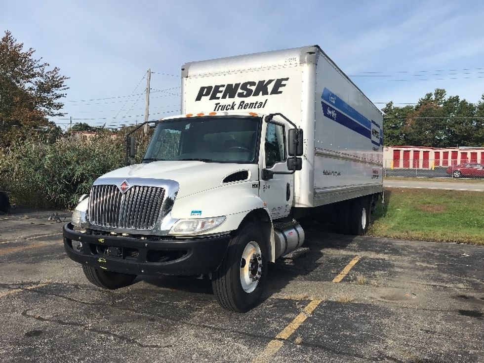 Medium Duty Box Truck-Light and Medium Duty Trucks-International-2021-MV607-Auburn-MA-231,801\n\t\tmiles-$ 39,500 - Image 3