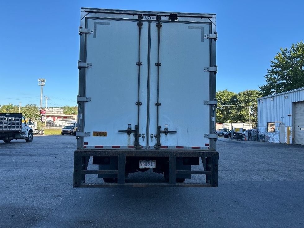 Medium Duty Box Truck-Light and Medium Duty Trucks-International-2021-MV607-Auburn-MA-267,495\n\t\tmiles-$ 37,000 - Image 7