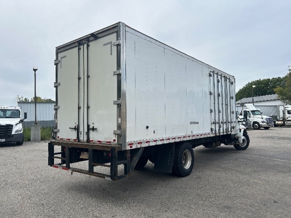 Medium Duty Box Truck-Light and Medium Duty Trucks-International-2021-MV607-Auburn-MA-305,945\n\t\tmiles-$ 29,500 - Image 11