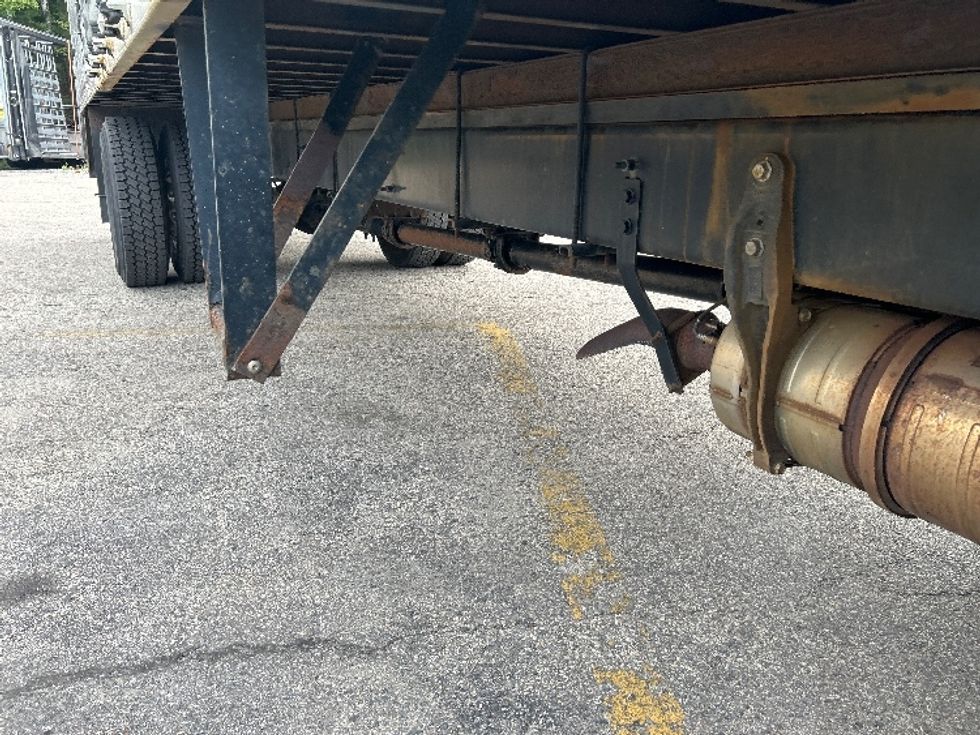 Medium Duty Box Truck-Light and Medium Duty Trucks-International-2021-MV607-Auburn-MA-305,945\n\t\tmiles-$ 29,500 - Image 12