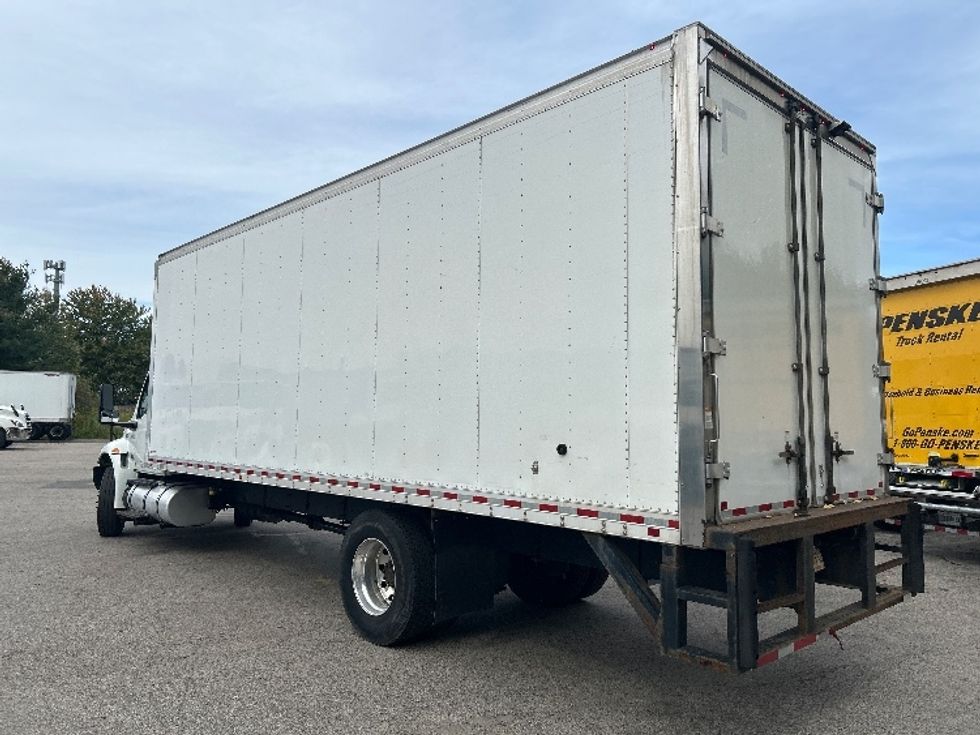 Medium Duty Box Truck-Light and Medium Duty Trucks-International-2021-MV607-Auburn-MA-305,945\n\t\tmiles-$ 29,500 - Image 6