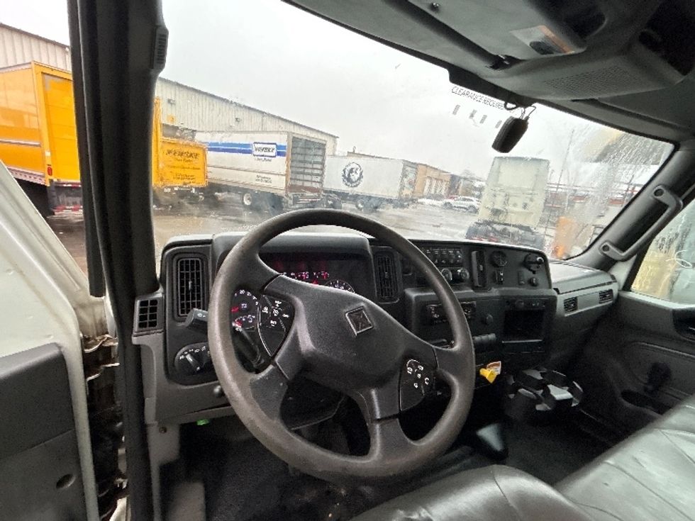 Medium Duty Box Truck-Light and Medium Duty Trucks-International-2021-MV607-Auburn-MA-313,901\n\t\tmiles-$ 27,250 - Image 15