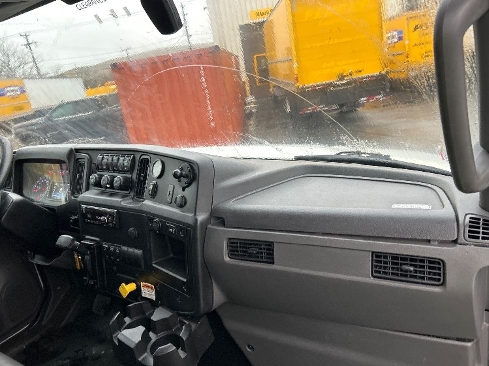 Medium Duty Box Truck-Light and Medium Duty Trucks-International-2021-MV607-Auburn-MA-313,901\n\t\tmiles-$ 27,250 - Image 19
