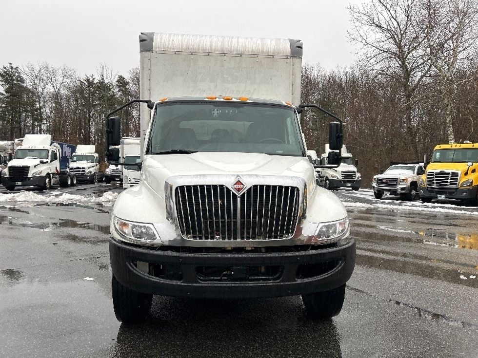 Medium Duty Box Truck-Light and Medium Duty Trucks-International-2021-MV607-Auburn-MA-313,901\n\t\tmiles-$ 27,250 - Image 2