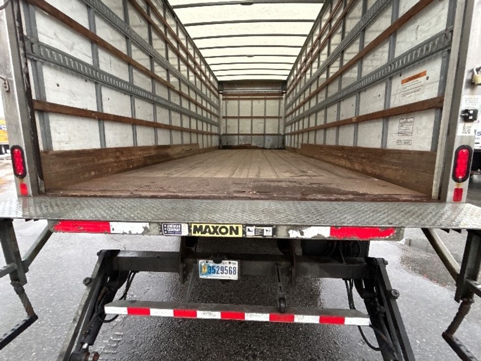 Medium Duty Box Truck-Light and Medium Duty Trucks-International-2021-MV607-Auburn-MA-313,901\n\t\tmiles-$ 27,250 - Image 9