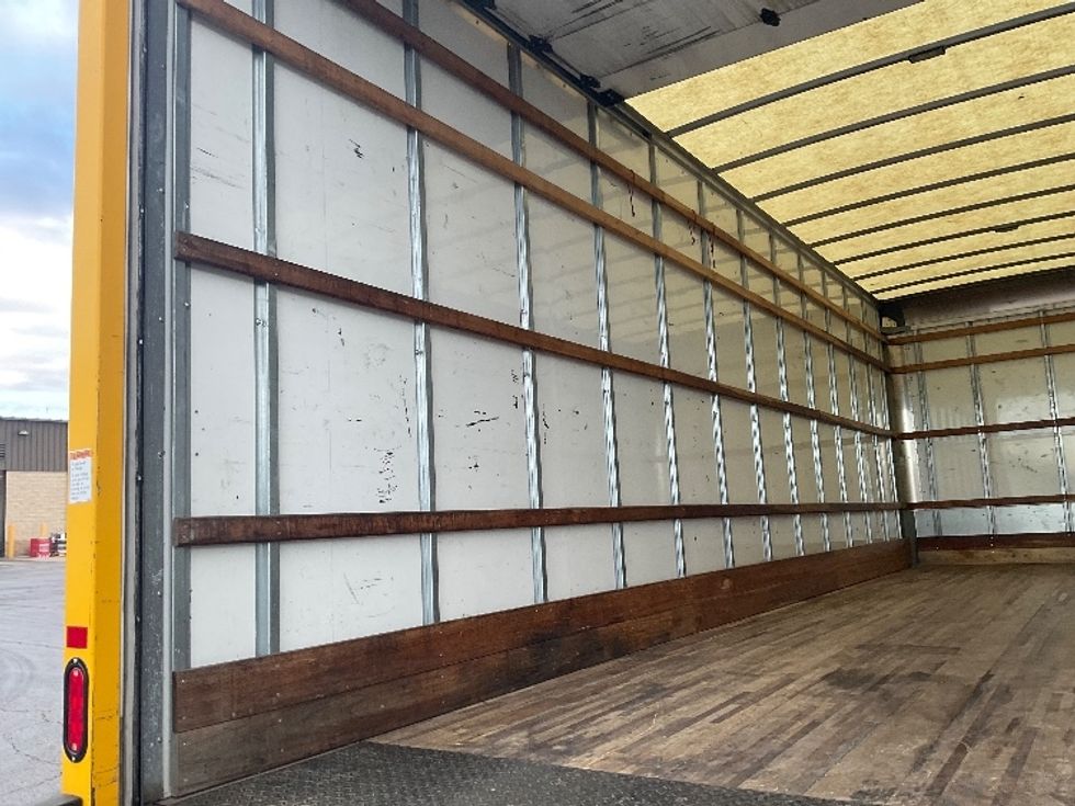 Medium Duty Box Truck-Light and Medium Duty Trucks-International-2021-MV607-Augusta-GA-199,166\n\t\tmiles-$ 43,500 - Image 10