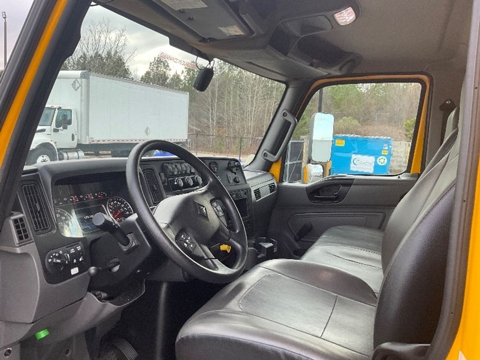 Medium Duty Box Truck-Light and Medium Duty Trucks-International-2021-MV607-Augusta-GA-199,166\n\t\tmiles-$ 43,500 - Image 15