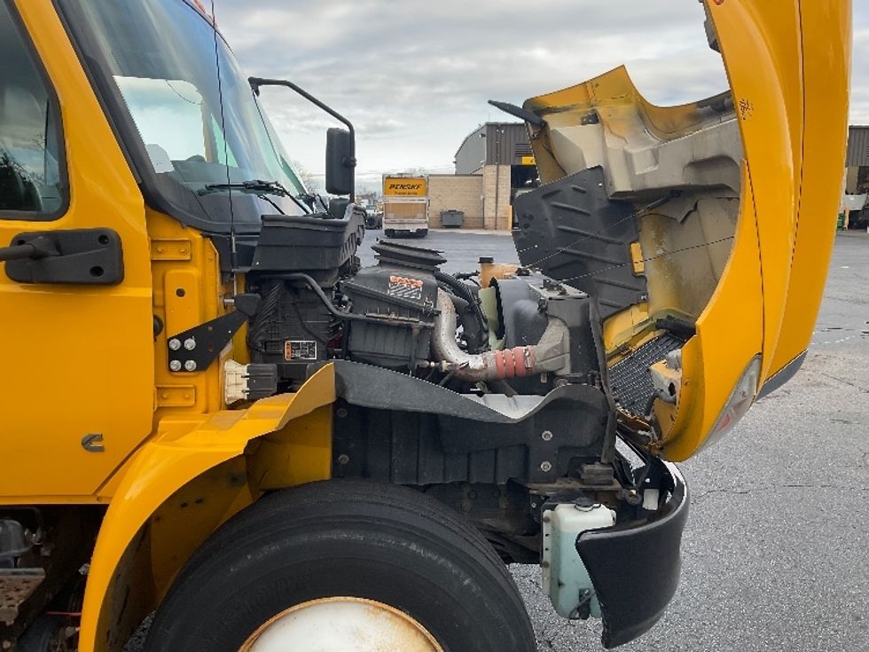 Medium Duty Box Truck-Light and Medium Duty Trucks-International-2021-MV607-Augusta-GA-199,166\n\t\tmiles-$ 43,500 - Image 23