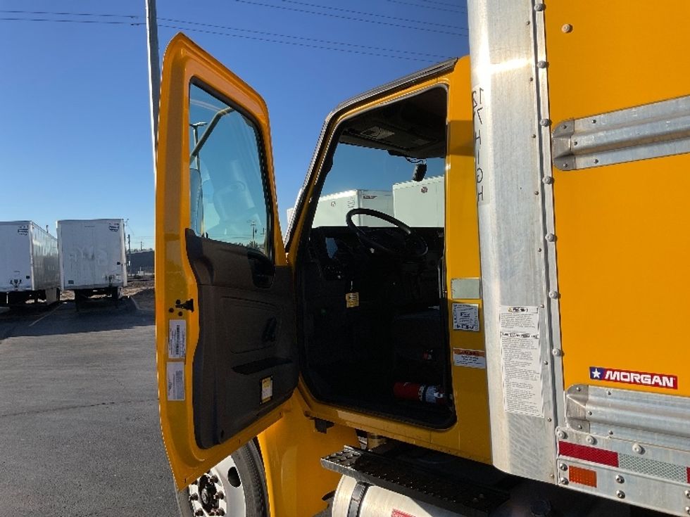 Medium Duty Box Truck-Light and Medium Duty Trucks-International-2021-MV607-Aurora-CO-165,097\n\t\tmiles-$ 41,000 - Image 16