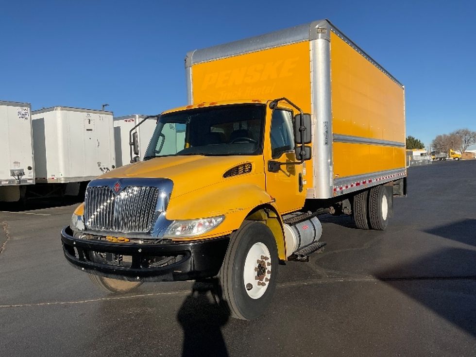 Medium Duty Box Truck-Light and Medium Duty Trucks-International-2021-MV607-Aurora-CO-165,097\n\t\tmiles-$ 41,000 - Image 3