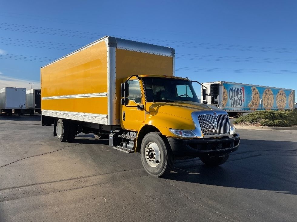 Medium Duty Box Truck-Light and Medium Duty Trucks-International-2021-MV607-Aurora-CO-175,926\n\t\tmiles-$ 45,750 - Image 1