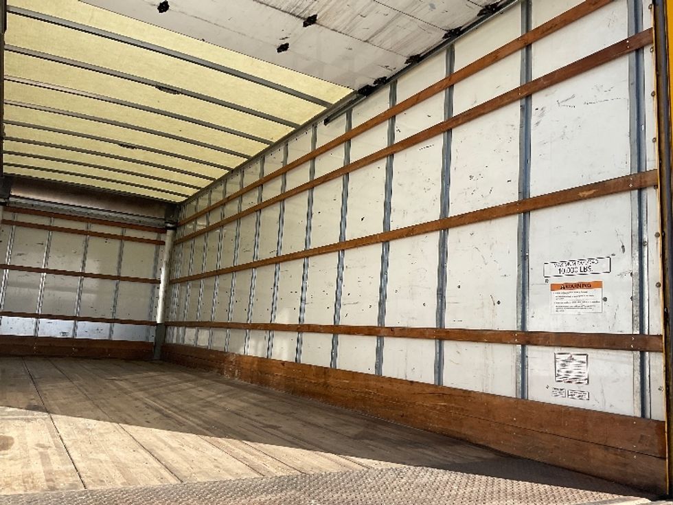 Medium Duty Box Truck-Light and Medium Duty Trucks-International-2021-MV607-Aurora-CO-175,926\n\t\tmiles-$ 45,750 - Image 11