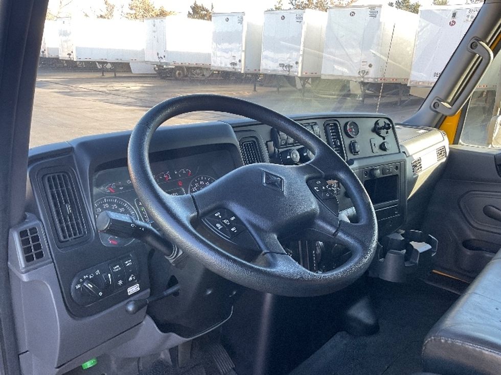 Medium Duty Box Truck-Light and Medium Duty Trucks-International-2021-MV607-Aurora-CO-175,926\n\t\tmiles-$ 45,750 - Image 16