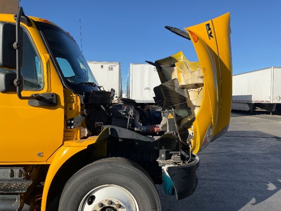 Medium Duty Box Truck-Light and Medium Duty Trucks-International-2021-MV607-Aurora-CO-175,926\n\t\tmiles-$ 45,750 - Image 22