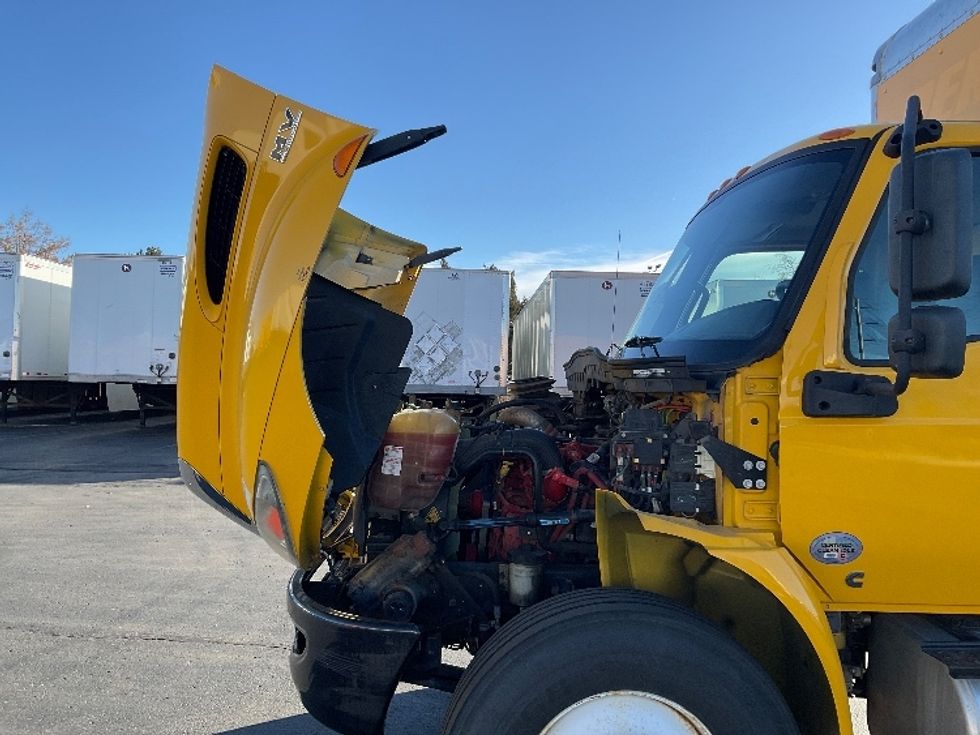 Medium Duty Box Truck-Light and Medium Duty Trucks-International-2021-MV607-Aurora-CO-175,926\n\t\tmiles-$ 45,750 - Image 23