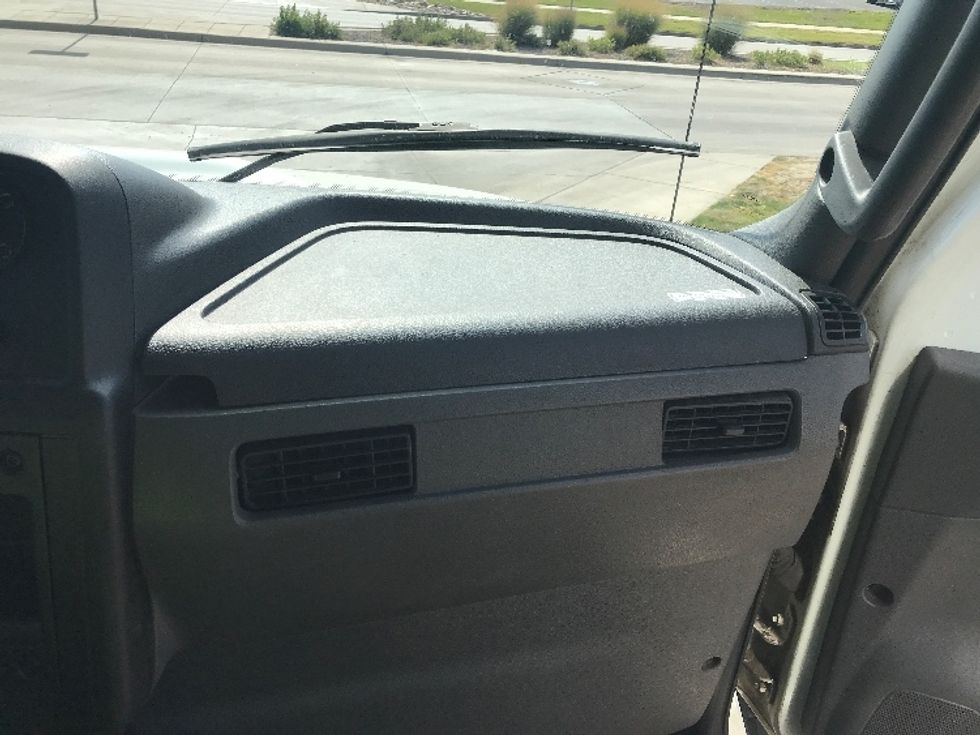 Medium Duty Box Truck-Light and Medium Duty Trucks-International-2021-MV607-Aurora-CO-194,677\n\t\tmiles-$ 60,000 - Image 21