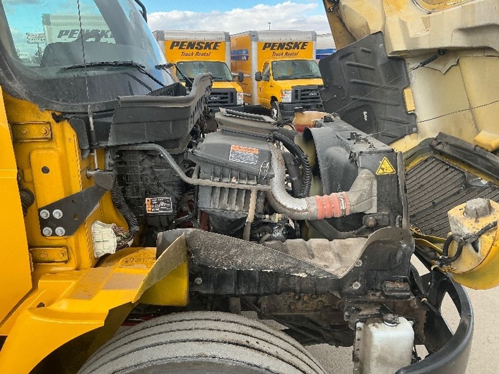 Medium Duty Box Truck-Light and Medium Duty Trucks-International-2021-MV607-Aurora-CO-220,474\n\t\tmiles-$ 39,250 - Image 22