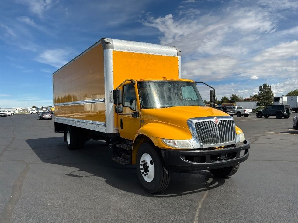 Medium Duty Box Truck-Light and Medium Duty Trucks-International-2021-MV607-Aurora-CO-238,229\n\t\tmiles-$ 36,750 - Image 1